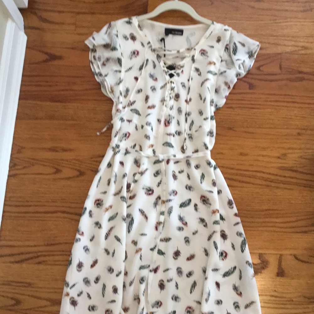 Dress - Picture 3 of 8